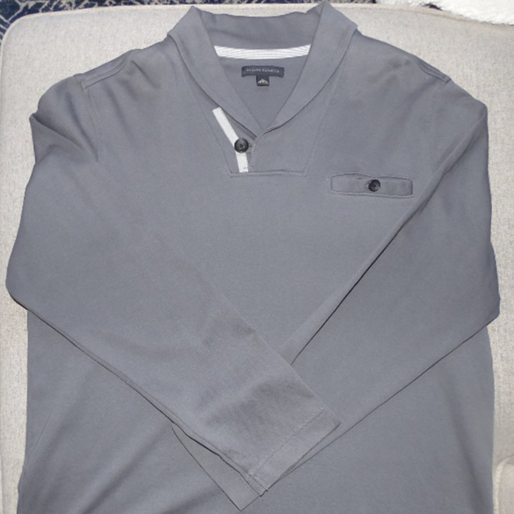 Banana Republic Pullover Shawl Collar Gray Shirt